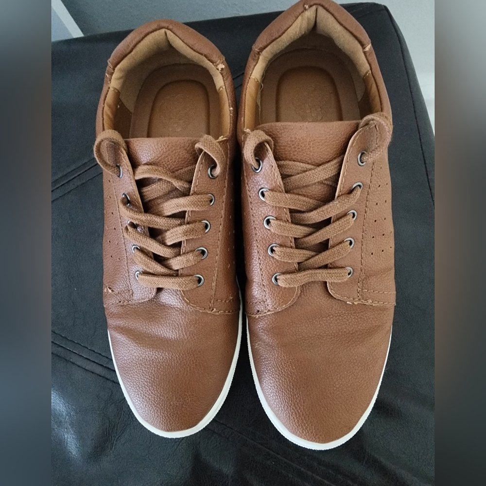 Vince Camuto Boy's Grafte Sneaker